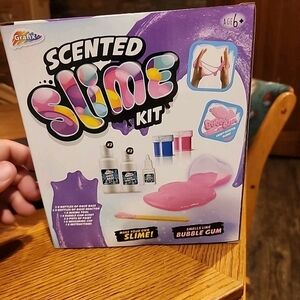 GRAFIX SCENTED SLIME KIT Make Your Own Slime Smells Like Bubblegum
